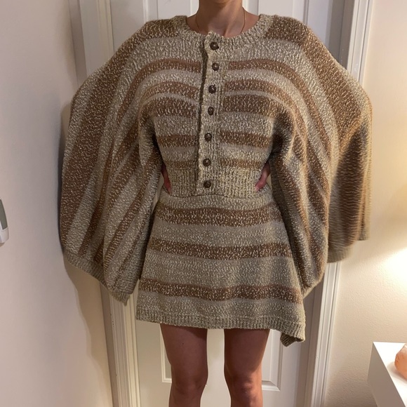 Classy Women’s Soft Wool Beige Long Sleeve Sweater Dress - Picture 8 of 10